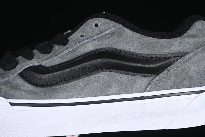 All categories Vans Vans series Vans Low Vans low-top Vans Knu Skool gray and black color low-top retro casual vulcanized bread shoes VN0009QCBDS